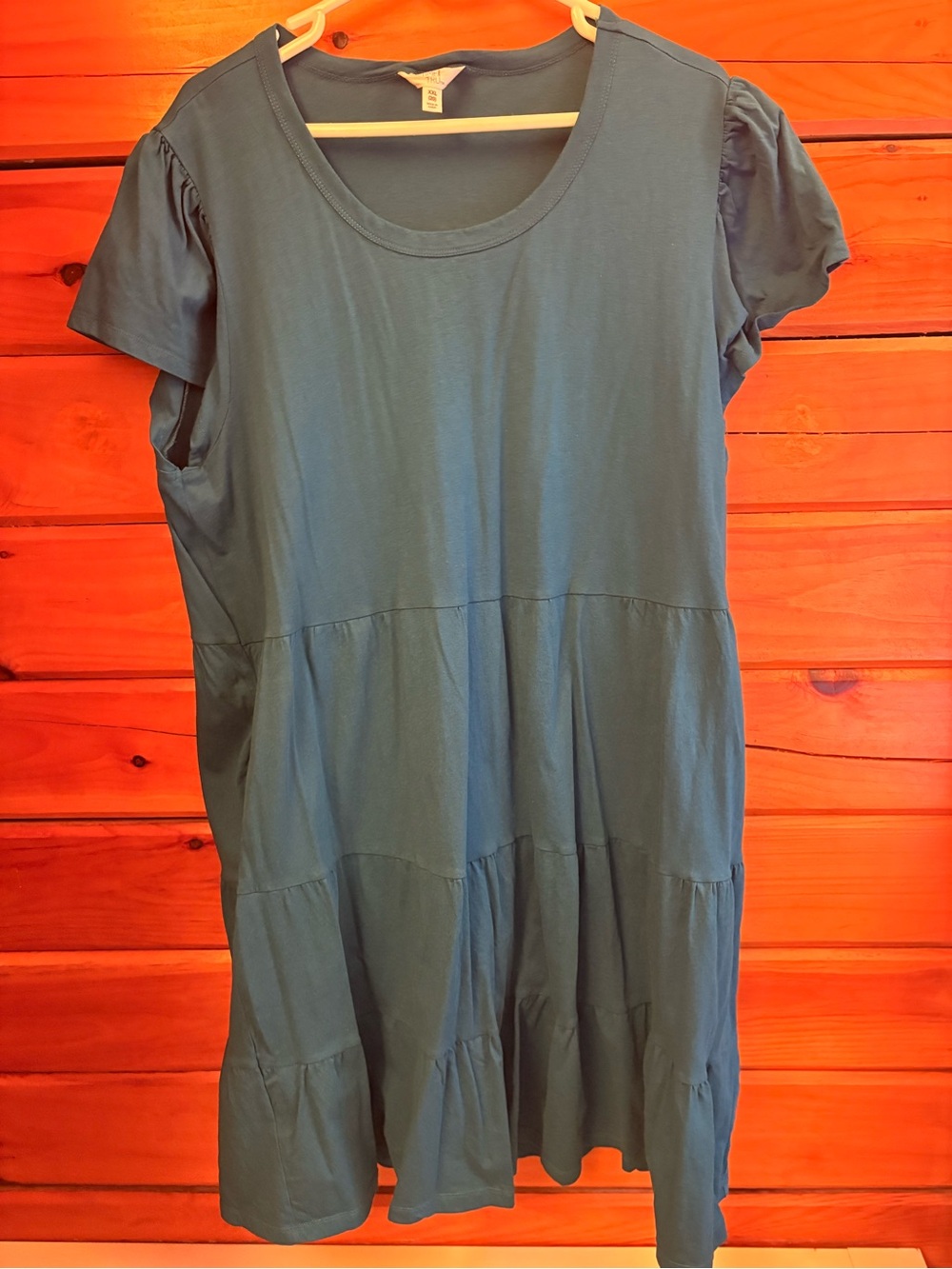 Time and Tru Teal Tiered Scoop Neck Tunic